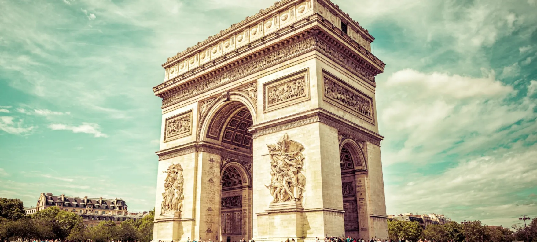El Arco del Triunfo en París