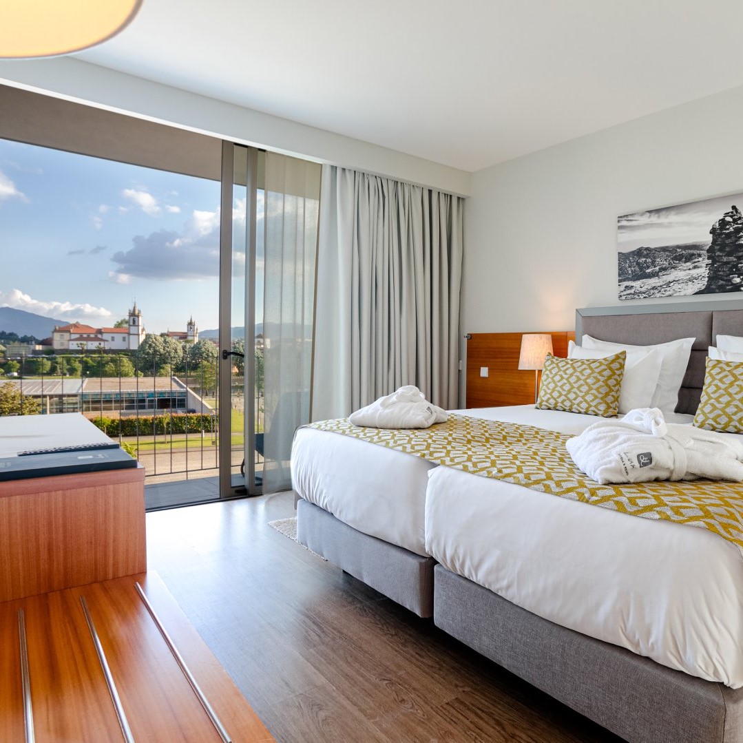 luna-arcos-hotel 15026