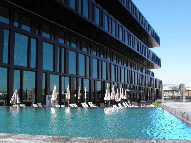 axis-viana-business-spa 15074