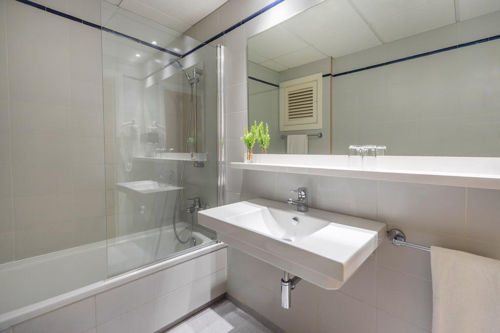 alua-illa-de-menorca-antiguo-portblue-san-luis 17082