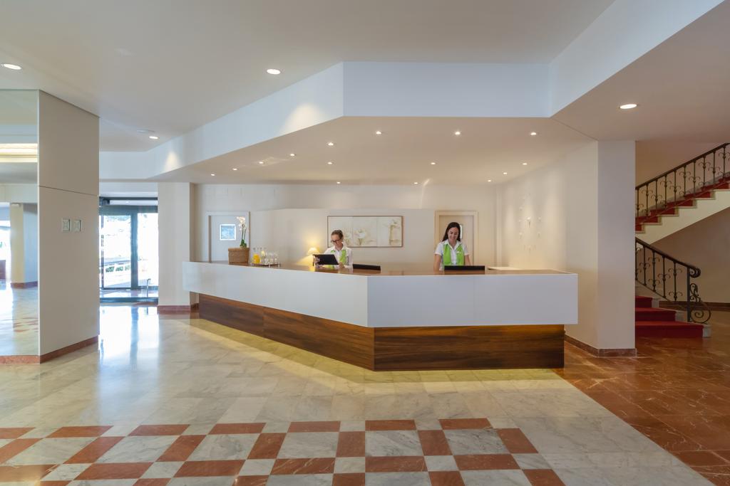 alua-illa-de-menorca-antiguo-portblue-san-luis 17096