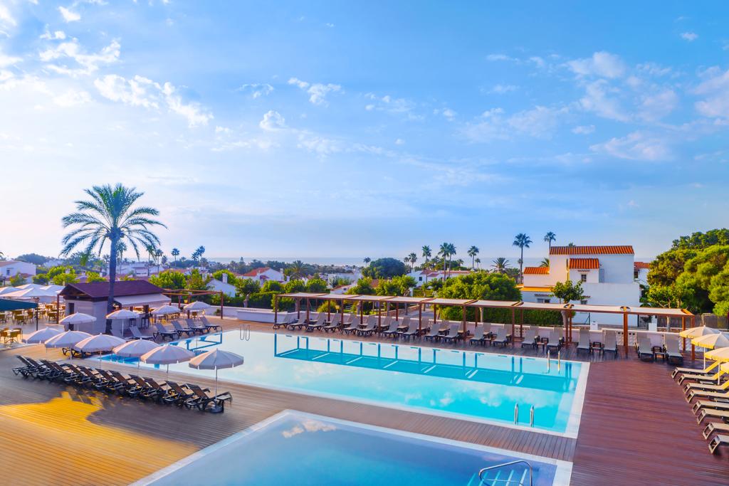 alua-illa-de-menorca-antiguo-portblue-san-luis 17101