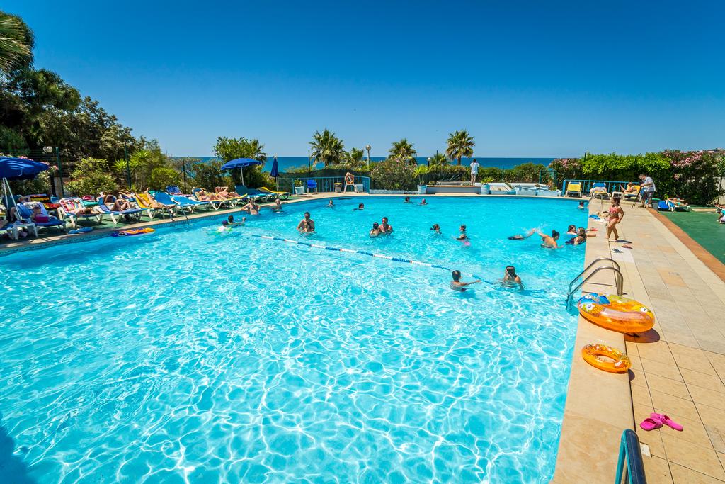 monica-isabel-beach-club-barata-hotels 23067