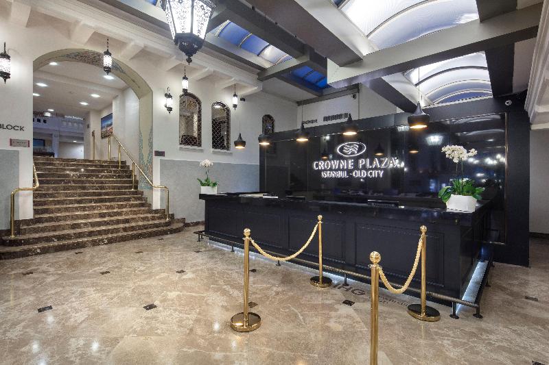 crowne-plaza-istanbul-old-city 23075
