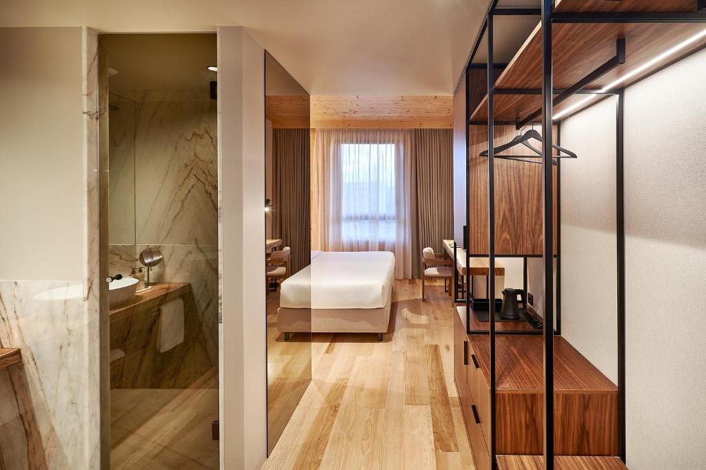 the-log-porto-hotel 23375
