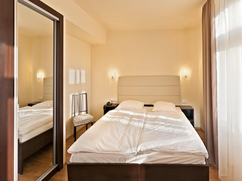 hotel-unique 23764