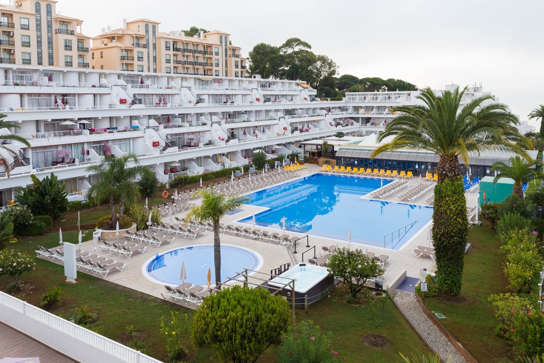 mgm-muthu-clube-praia 23895