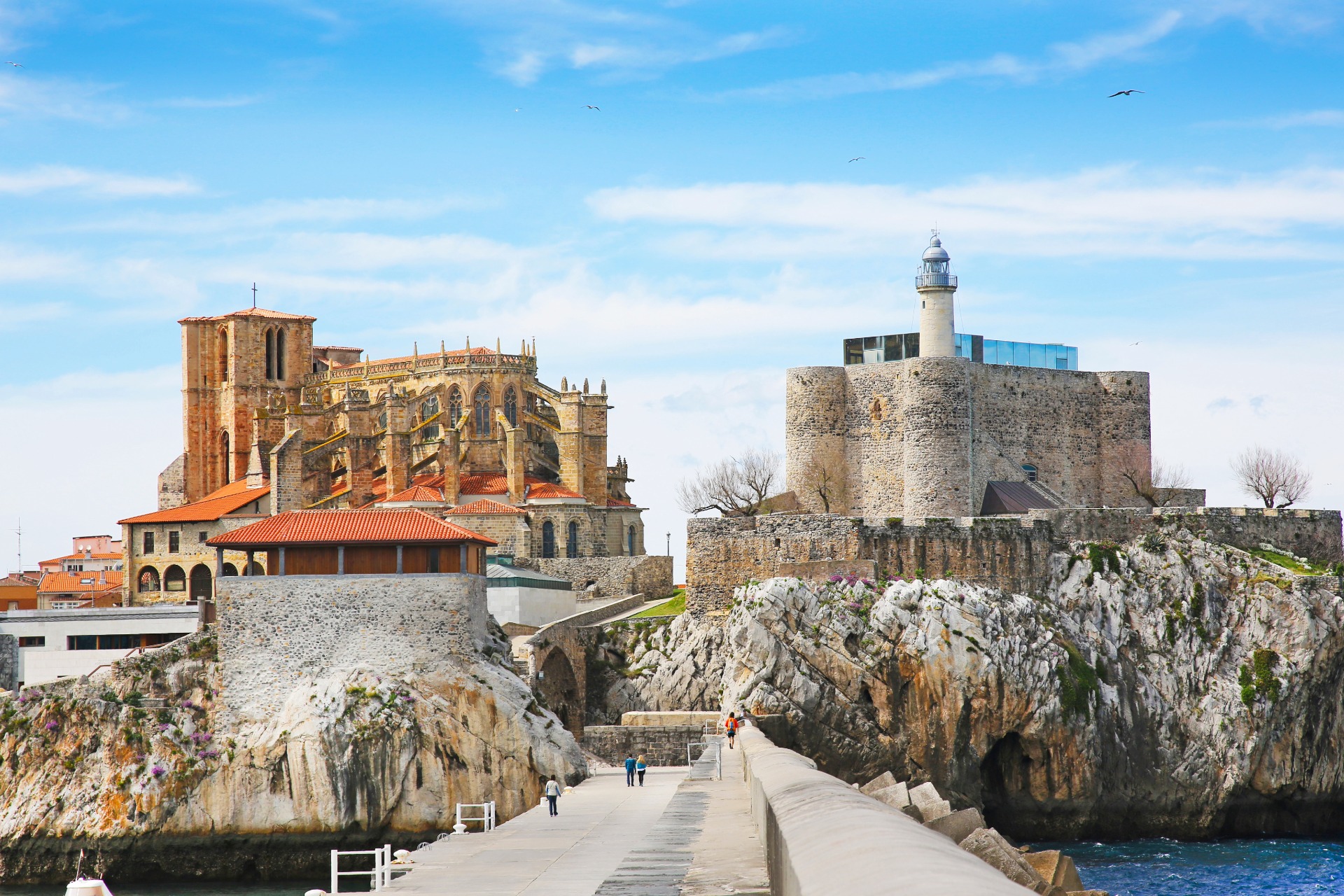 castro-urdiales-cantabria 25972