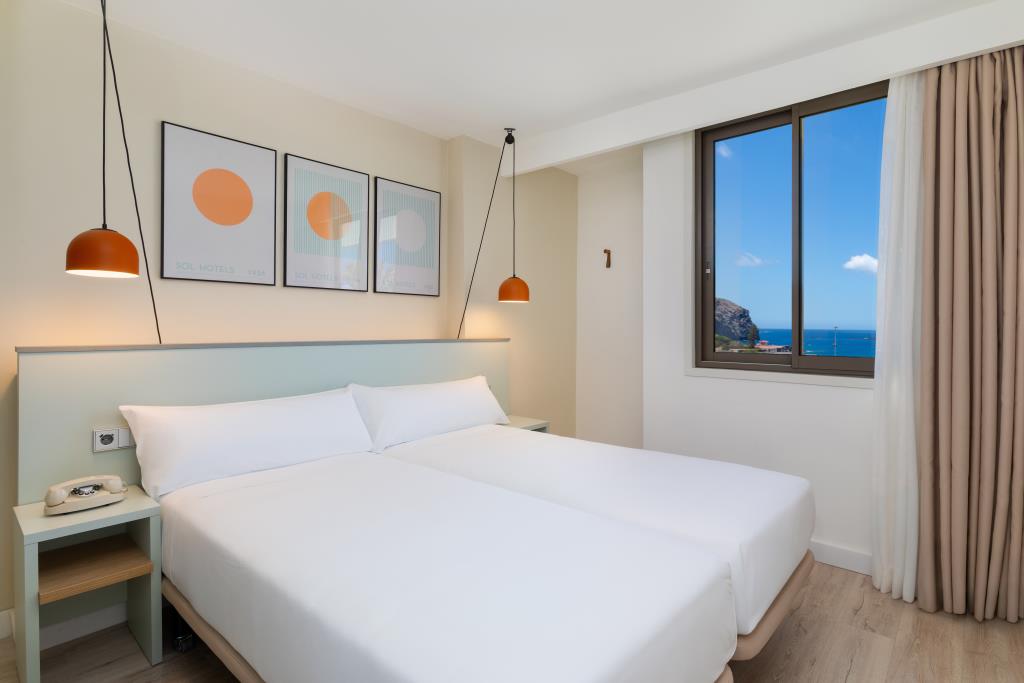 sol-arona-tenerife 26779