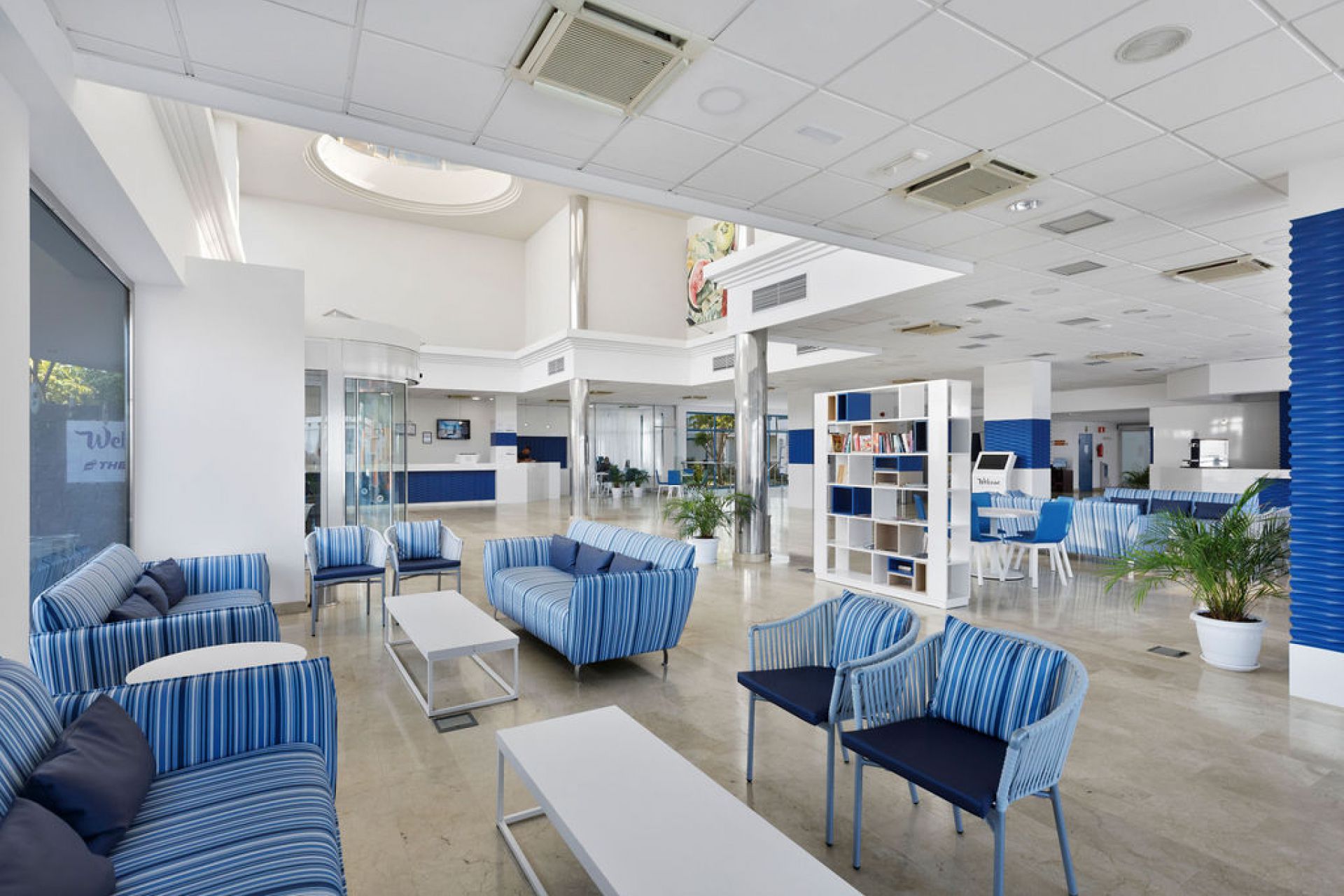 thb-tropical-island-hotel 3928