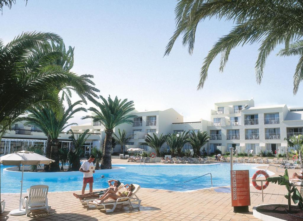 riu-oliva 6183